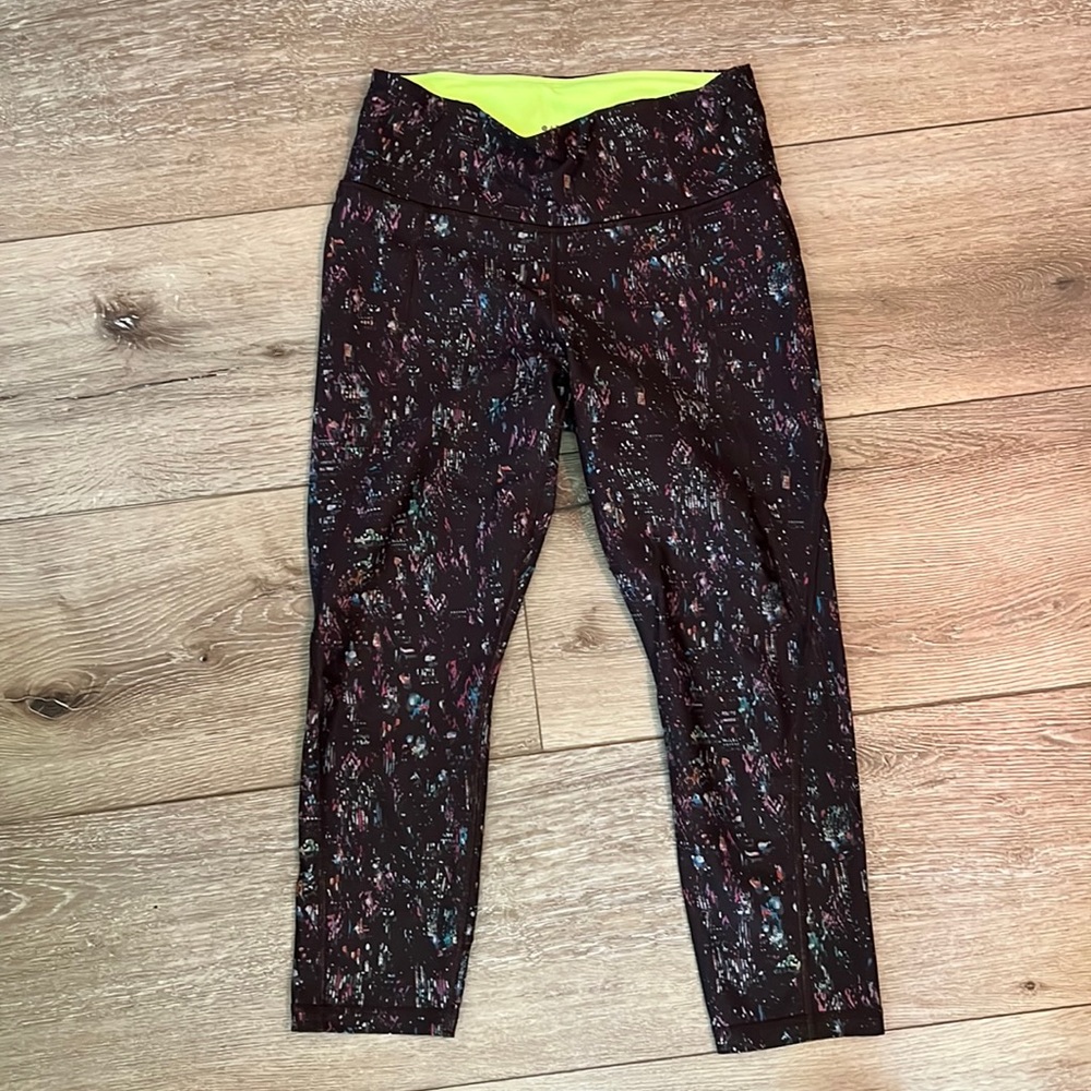 Athleta Lightning City Light Capri